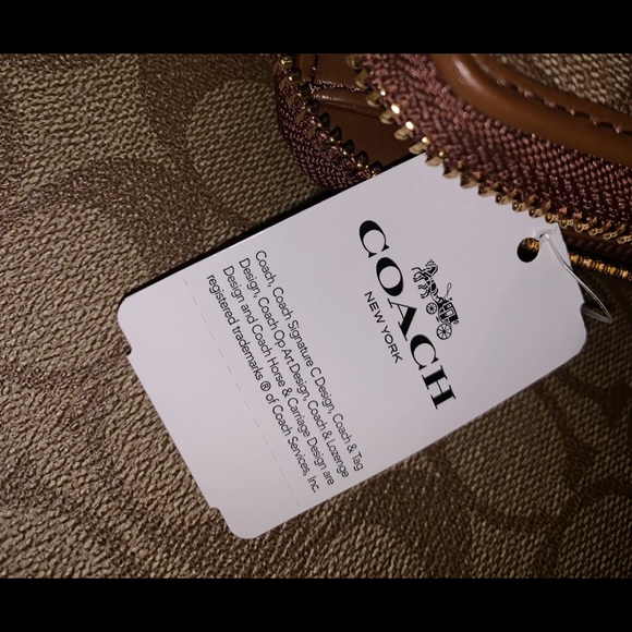 NWT Authentic Coach wallet. Khaki/ Saddle 2 - Picture 5 of 6